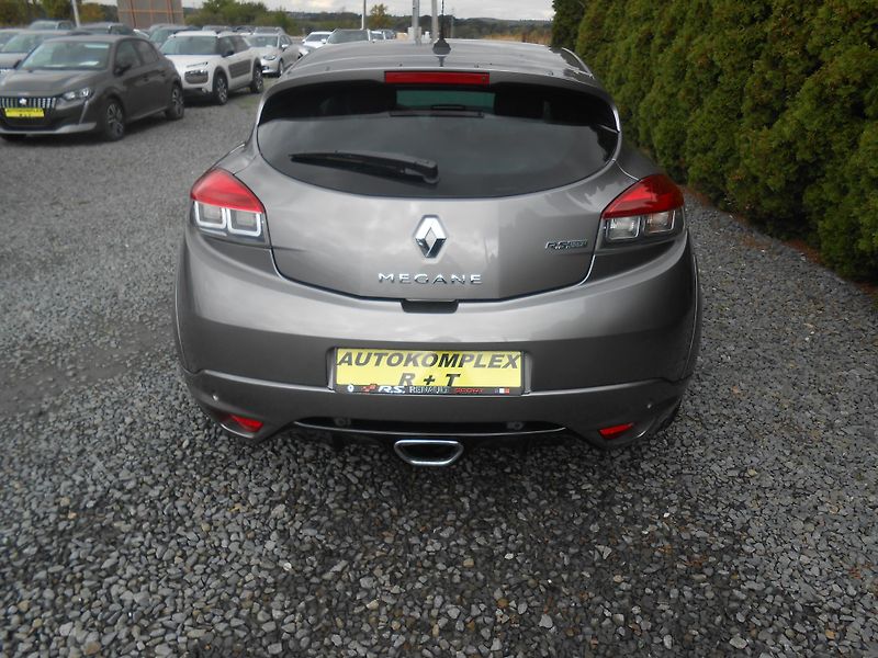 Renault Mégane R.S.-195KW,NAVI,TOP!!! - fotka 40 z 41