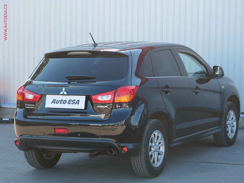 Mitsubishi ASX (2016) 1.6i 16V, ČR, AC, tempo - fotka 4 z 17