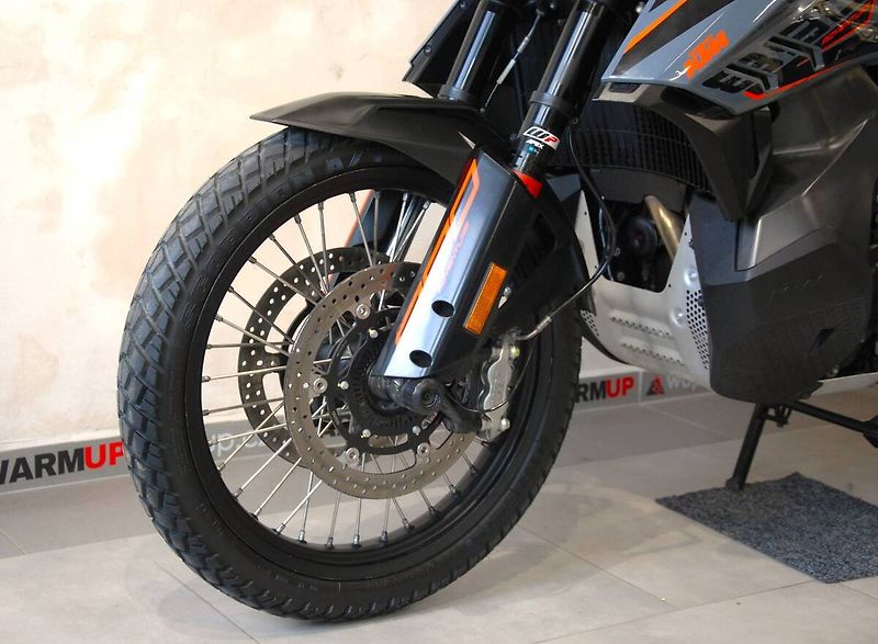 KTM 890 Adventure (2021) hezký stav,původ ČR,2.majitel - fotka 16 z 19