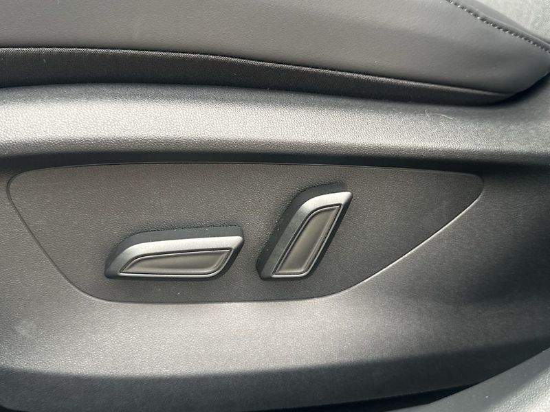 MG MGS5 EV (2025) S5 EV Exclusive 64kWh - fotka 22 z 25