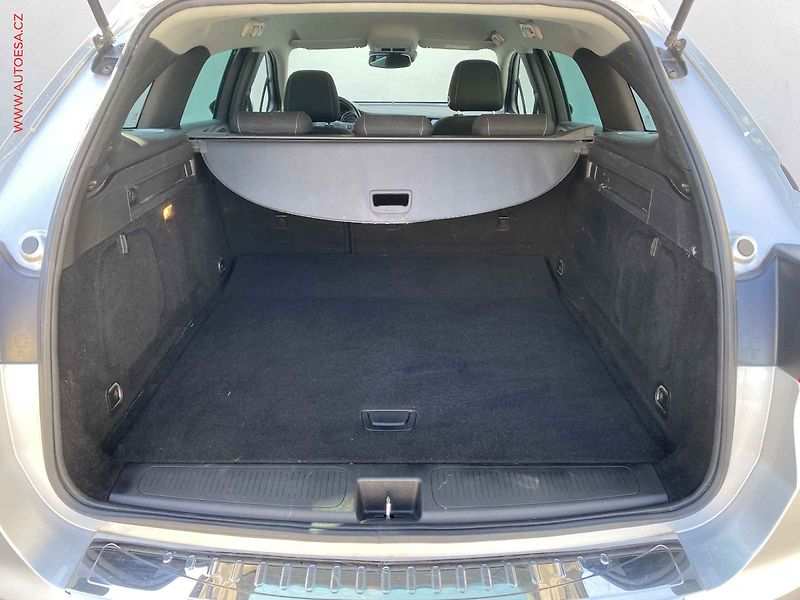 Opel Astra (2019) 1.4 T, Edition, navi, kamera - fotka 7 z 17