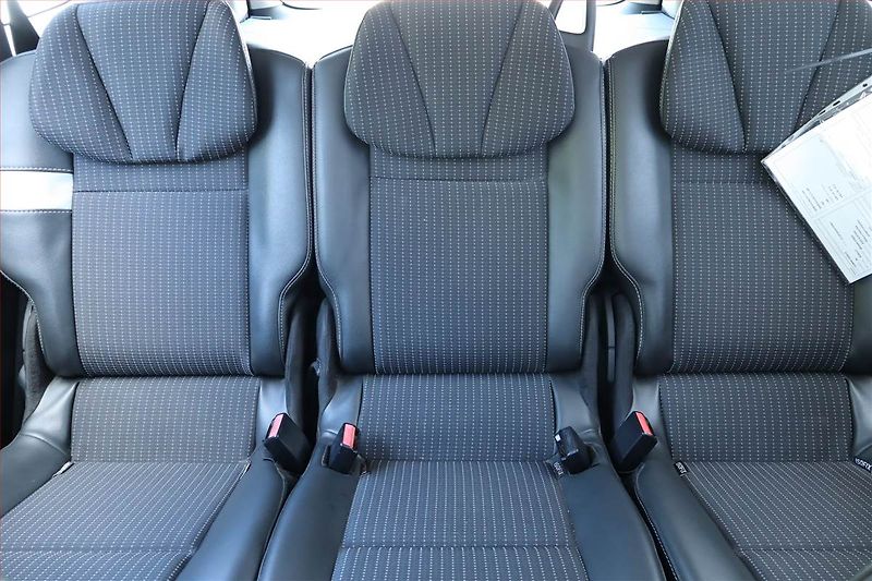 Renault Grand Scénic (2012) 1.5 dCi, Tempomat - fotka 10 z 22