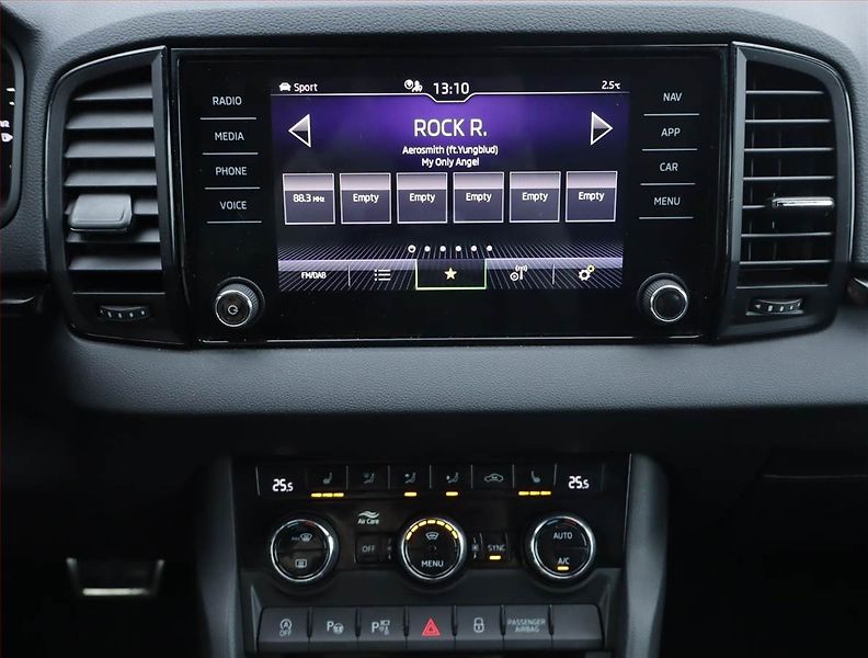 Škoda Karoq (2024) Sportline 2.0 TDI - fotka 12 z 27