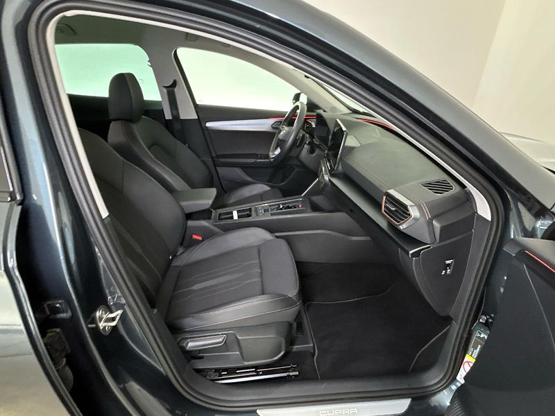 Cupra Formentor DSG - fotka 9 z 28