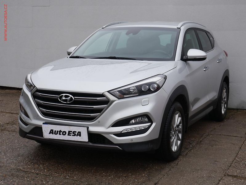 Hyundai Tucson (2016) 2.0 CRDi 4WD, 2.maj,ČR, Navi - fotka 3 z 18