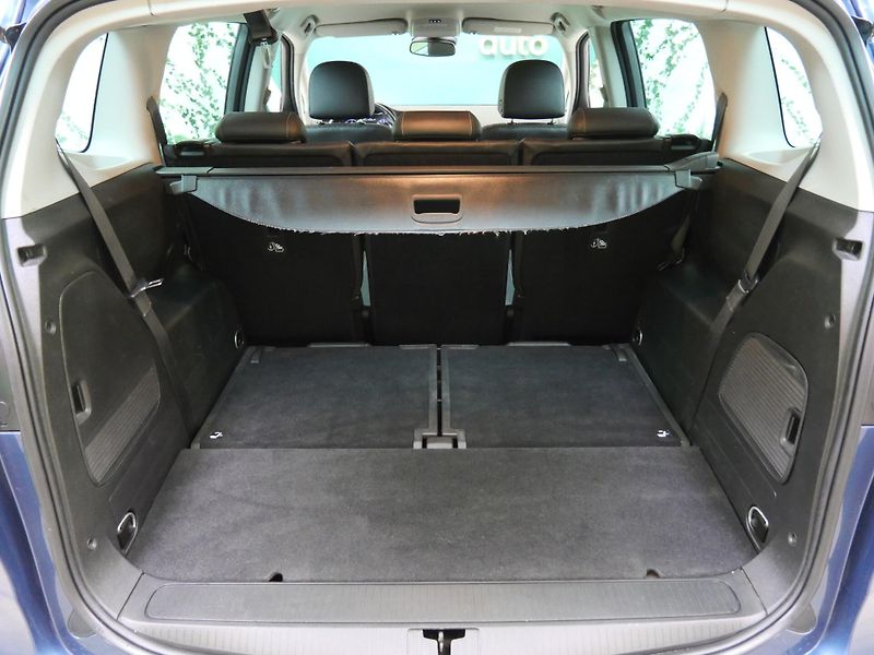 Opel Zafira - fotka 23 z 24