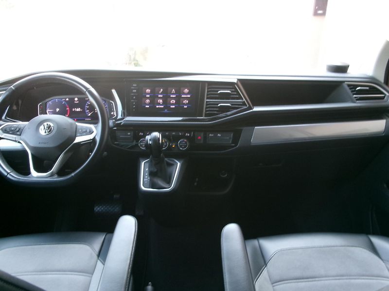Volkswagen Multivan (2020) 2,0TDI DSG NAVI AC BT  - fotka 27 z 40