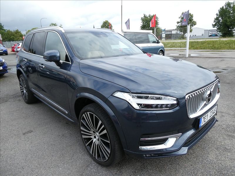 Volvo XC90 2,0 B5 173kW AWD,2x kola,ČR,DP - fotka 1 z 46