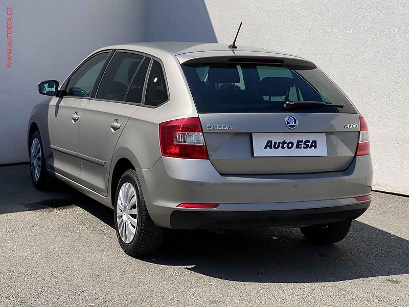Škoda Rapid (2016) 1.2 TSi, Style, TZ - fotka 6 z 16