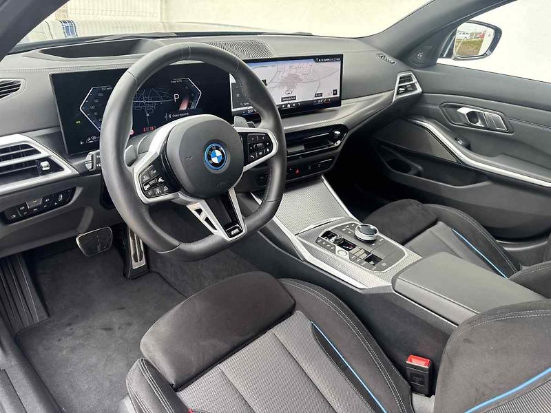 BMW Řada 3 - fotka 8 z 10