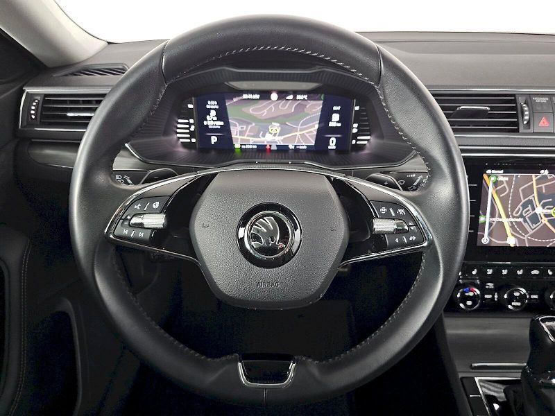 Škoda Superb (2023) 2.0TDi 147kW 4X4 SCOUT BUSINES - fotka 8 z 33