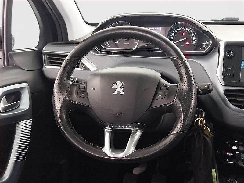 Peugeot 208 (2016) 1.2 PureTech, Navi, Tempomat - fotka 16 z 19