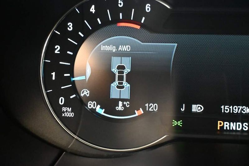 Ford S-MAX (2022) 2.0 VIGNALE 4x4 7 Míst LED ACC - fotka 35 z 42