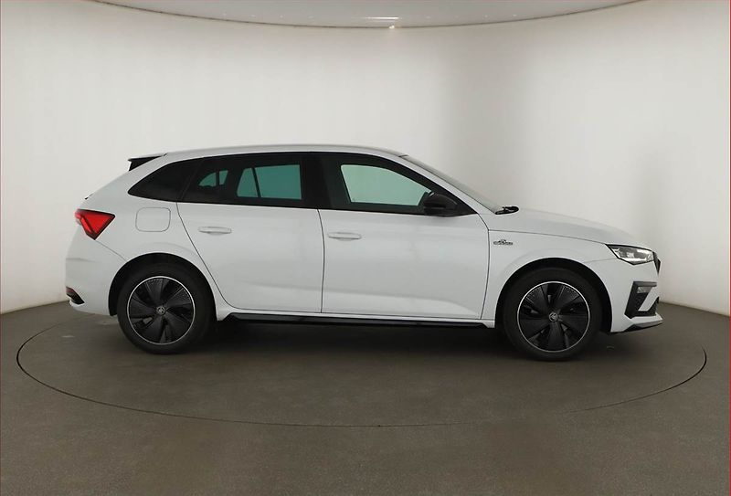 Škoda Scala (2025) 1.0 TSI, Monte Carlo - fotka 6 z 15