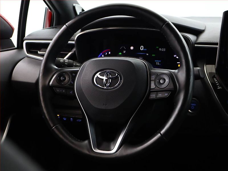 Toyota Corolla (2019) 2.0 Hybrid - fotka 14 z 21