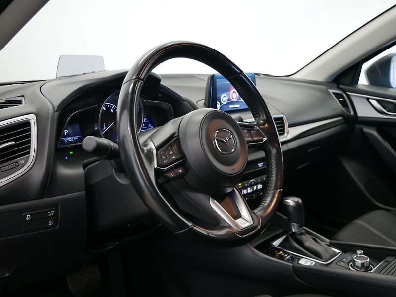 Mazda 3 - fotka 15 z 29