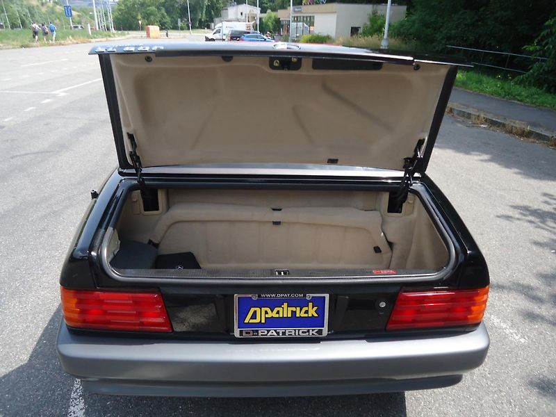 Mercedes-Benz SL (1995) SL 600 - fotka 9 z 21