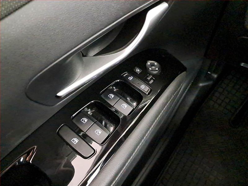 Hyundai Tucson (2021) 1.6 T-GDI 48V MHEV - fotka 25 z 27