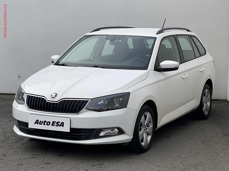 Škoda Fabia (2018) 1.0 TSi, 2.maj,ČR, Style, - fotka 3 z 18