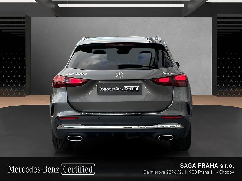 Mercedes-Benz GLA 200 d 4MATIC AMG Edition - fotka 5 z 18