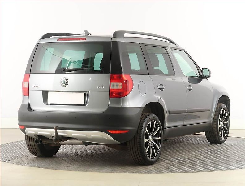 Škoda Yeti (2011) 2.0 TDI, 4X4, Serv.kniha - fotka 5 z 19
