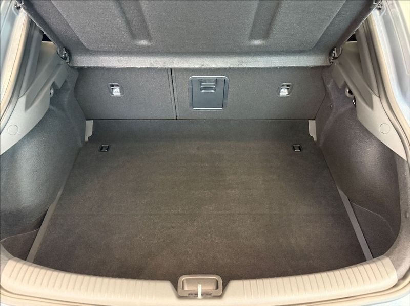 Hyundai i30 1,5 T-GDI GO NLINE! AT - fotka 18 z 21