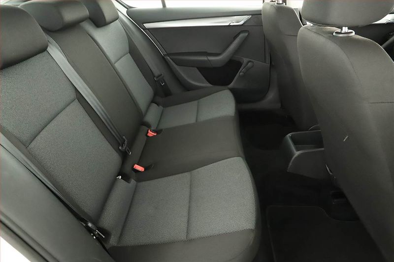 Škoda Octavia (2016) 1.6 TDI - fotka 7 z 13