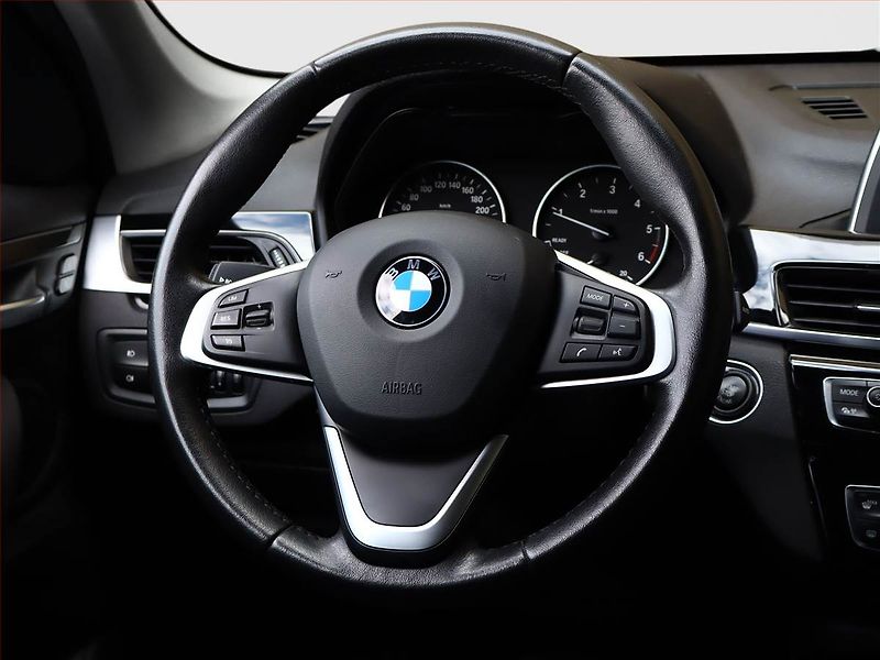 BMW X1 (2015) xDrive25d, 4X4, Automat - fotka 14 z 19
