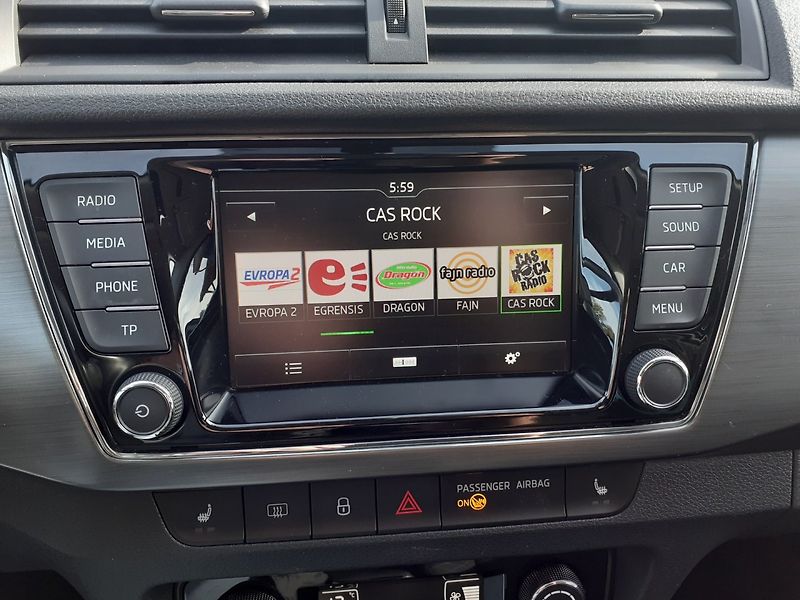 Škoda Fabia (2017) III Kombi 1.2 TSi 81kW - fotka 11 z 40