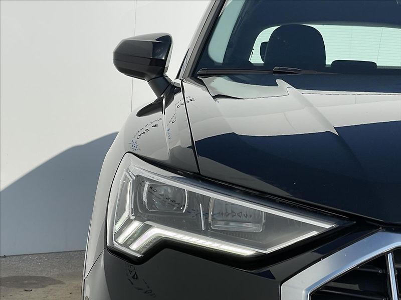 Audi Q3 1,5 TFSI AT7 S line Gravity - fotka 20 z 23