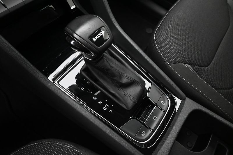 Škoda Kodiaq 2,0 TDI 110kW DSG Navi Tažné Z - fotka 22 z 31