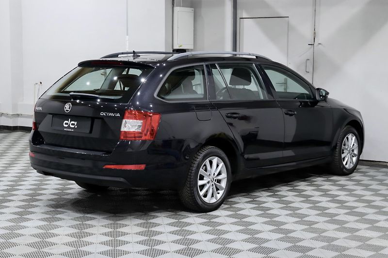 Škoda Octavia 3 Combi 1.4 TSI 110 kW - fotka 5 z 28