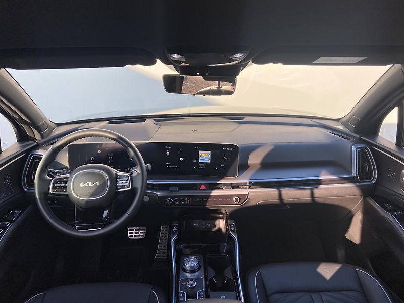 Kia Sorento 2.2 CRDi 142kW AWD 8DCT TOP - fotka 5 z 23