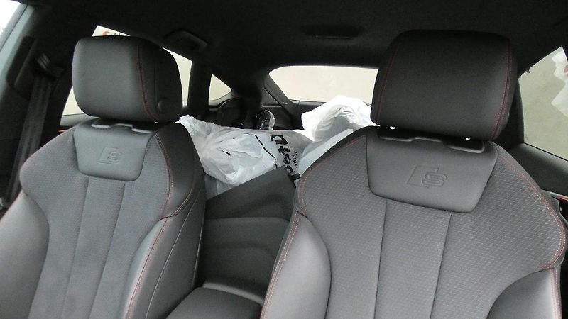 Audi A5 Sportback 40 TDI quattro S tro - fotka 7 z 28