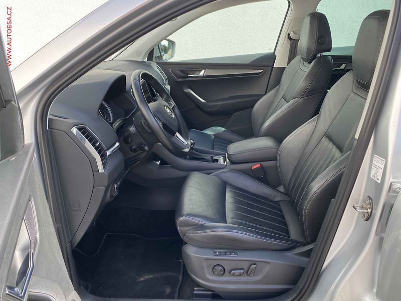 Škoda Karoq (2018) 1.0 TSi, Style, DSG, LED - fotka 9 z 20