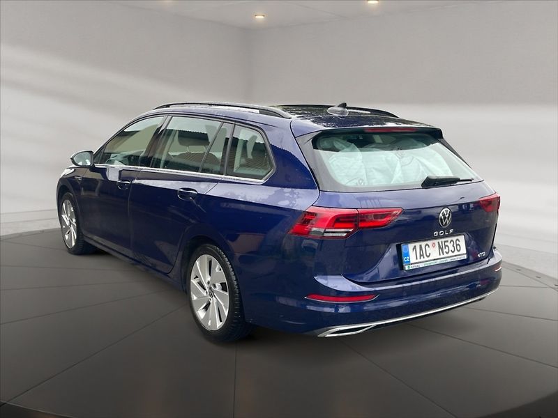 Volkswagen Golf 1,5 TSI 110 Style - fotka 4 z 11