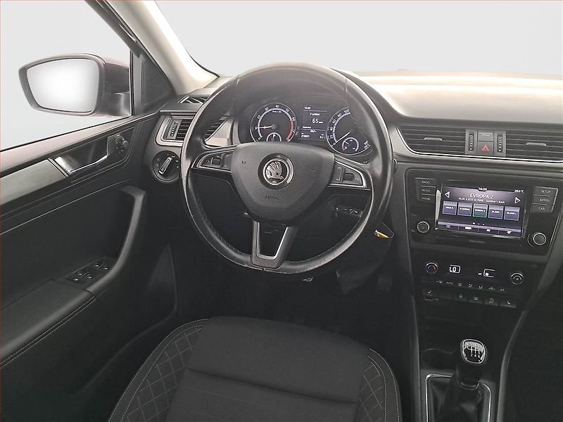 Škoda Rapid (2018) Spaceback 1.0 TSI, ČR,1.maj - fotka 7 z 18