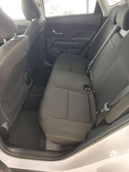 Hyundai Kona (2025) 1.6T-GDi 103kW SMART MT - fotka 8 z 25