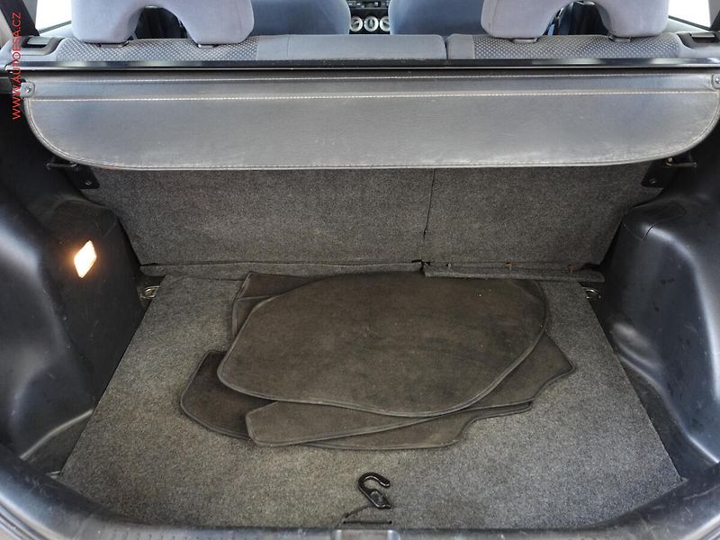Honda Jazz (2005) 1.2i, AC, STK4/28 - fotka 7 z 17