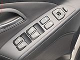 Hyundai ix35 (2013) 1.6 GDi, ČR, AC, tempo, park - náhled 11