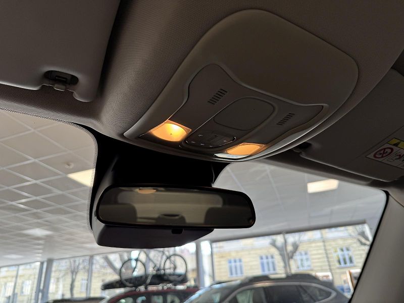 Jeep Renegade 2.0 MJT, 6MT, 4x4, CZ, 1.maj. - fotka 34 z 47