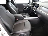 Mercedes-Benz GLA (2022) 180 d - náhled 7