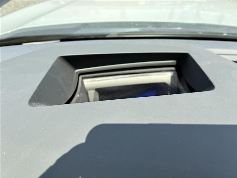 Škoda Octavia 2,0 TAŽNÉ,KŮŽE,HEAD-UP - fotka 22 z 38