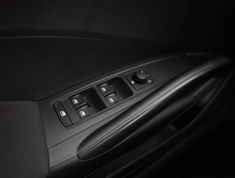 Škoda Fabia (2023) Ambition Plus 1.0, ČR,1.maj - fotka 11 z 16