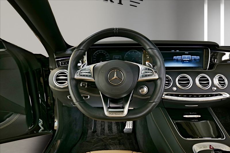 Mercedes-Benz Třídy S S650 Maybach Cabrio 1/300 - fotka 16 z 25