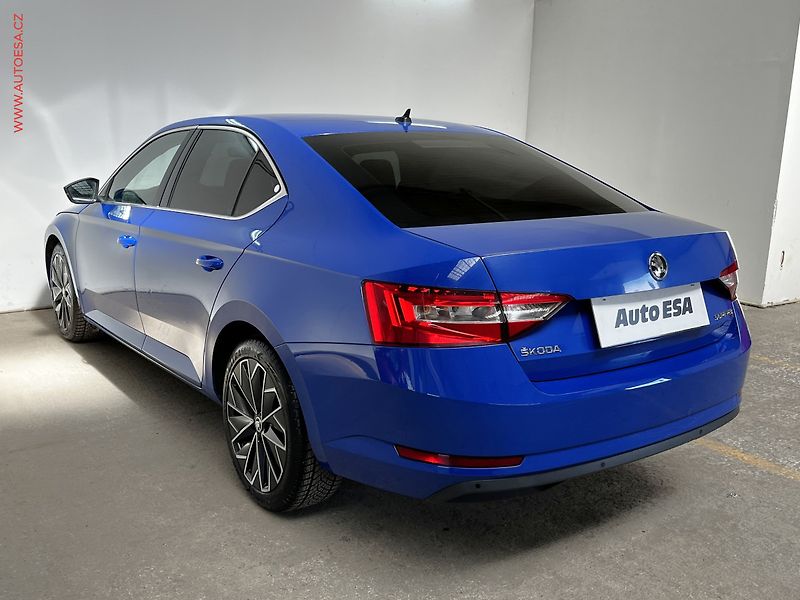 Škoda Superb (2019) 1.5TSI, Ambition, DSG - fotka 6 z 15