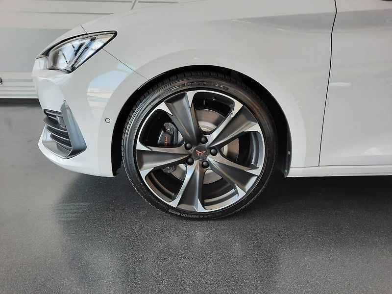 Cupra Leon (2024) SP VZ 2.0 TSI 4Drive(228kW/310 - fotka 26 z 29