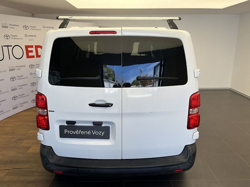Toyota ProAce 2.0D Professional 9míst L1 - fotka 6 z 29