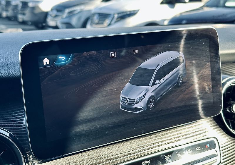 Mercedes-Benz Třídy V (2021) V 220d AVG 4M AIRMATIC - fotka 28 z 31