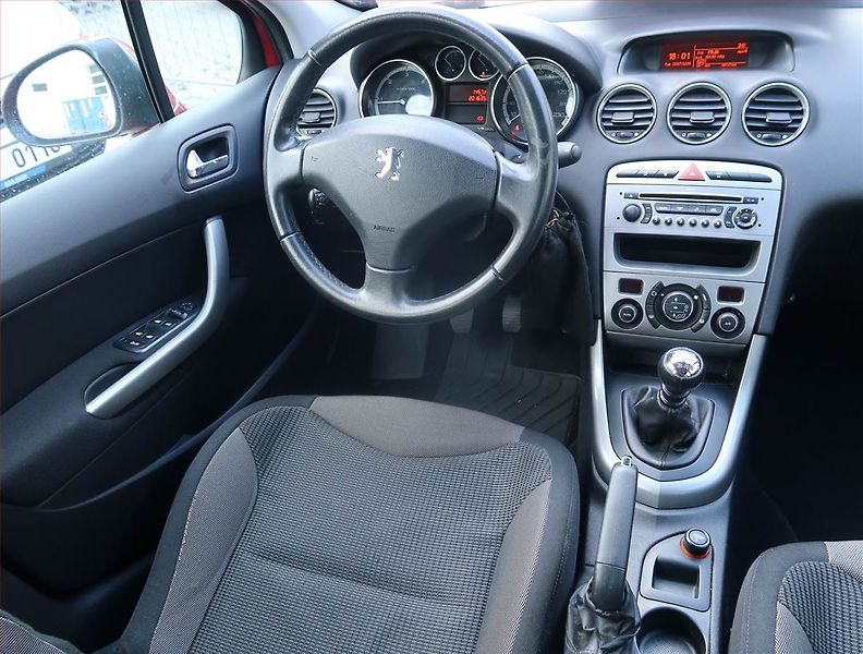 Peugeot 308 (2007) 2.0 HDI, Klima, CZ doklady - fotka 7 z 15